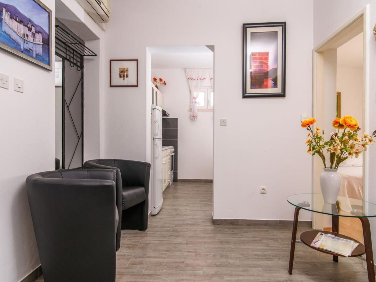 Apartments Beba - Peaceful Location Traù Esterno foto