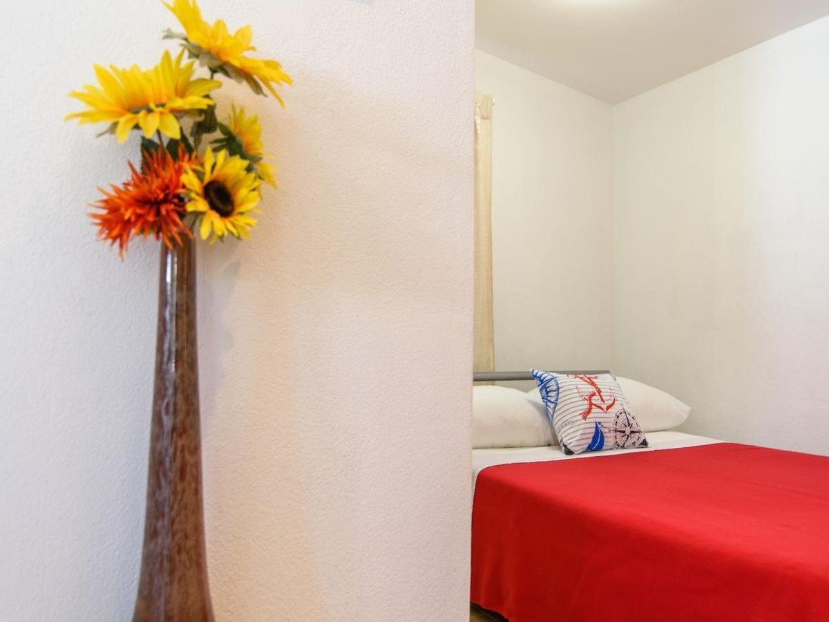 Apartments Beba - Peaceful Location Traù Esterno foto